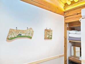Basic Double Room | Free WiFi - Nadul Hanok (Gyeongju)