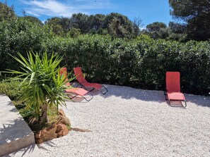 Property grounds - PALOMBAGGIA VILLA AIR CONDITIONED 4 PERS less than 700 meters from the beach (Porto-Vecchio)