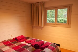 2 habitaciones, wifi gratis y ropa de cama 