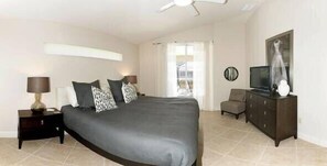 3 bedrooms, desk, iron/ironing board, travel cot