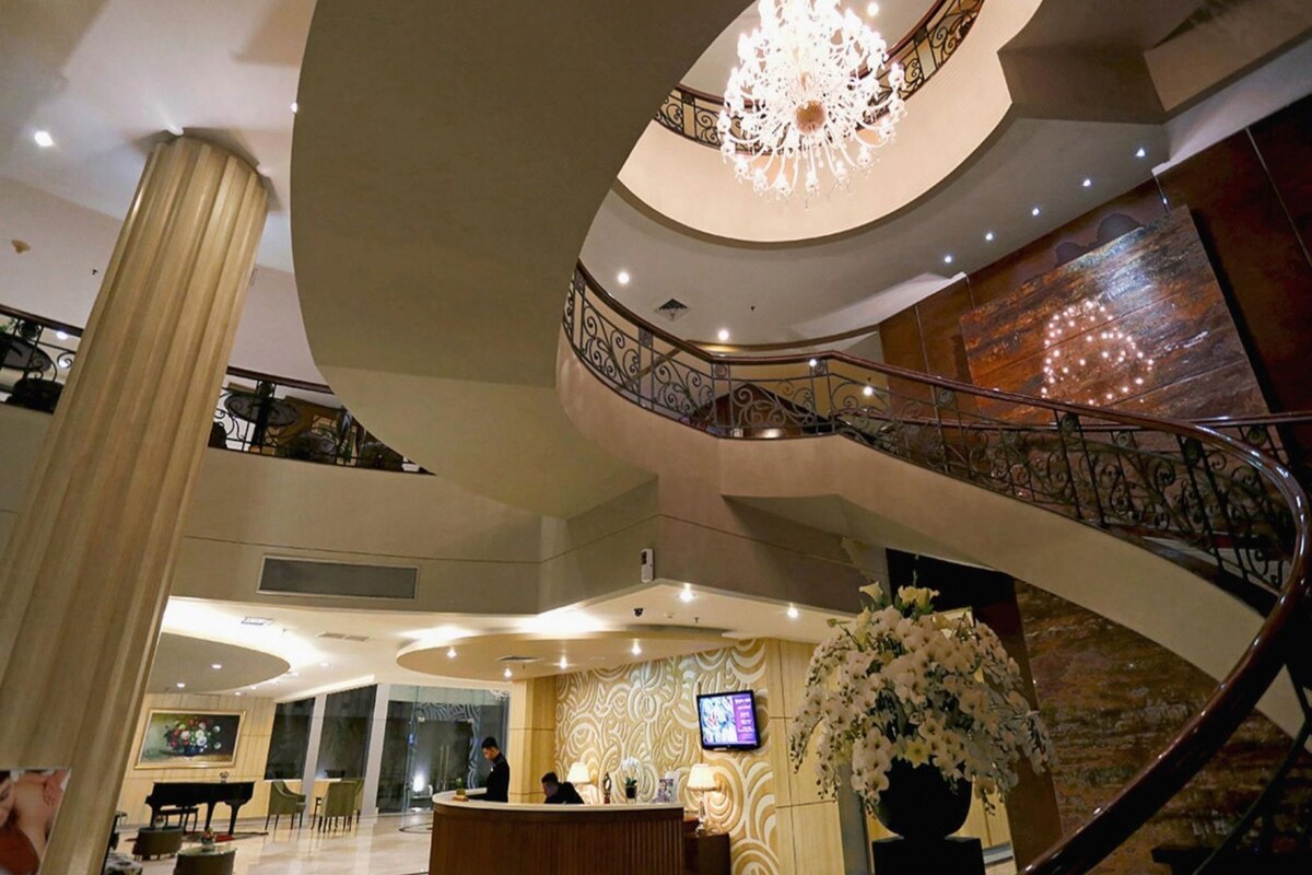 Hall