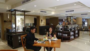 Daily buffet breakfast for a fee