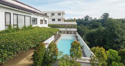 Front One Resort Yogyakarta