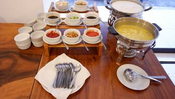 Daily local cuisine breakfast (IDR 40000 per person)