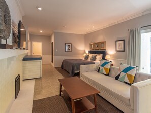 ロマンティック スイート 専用バスルーム (2)