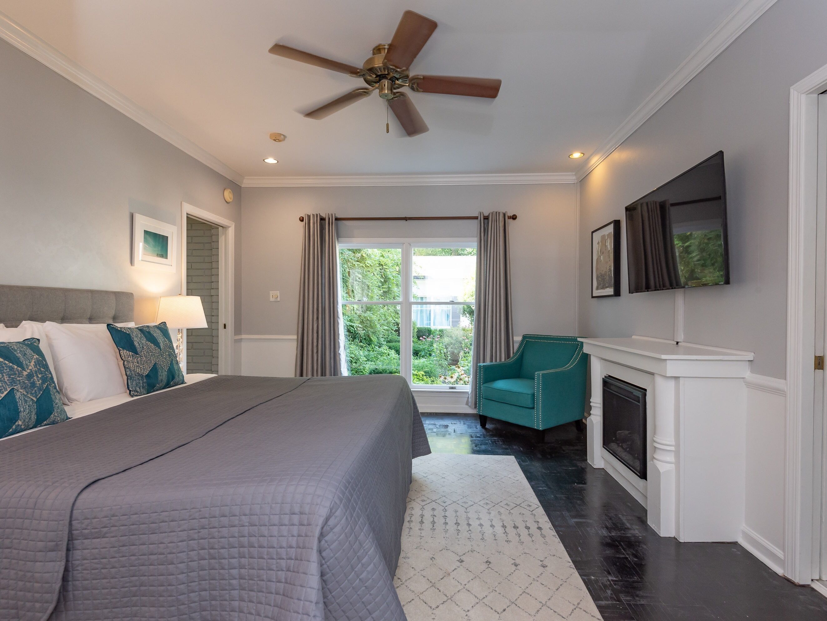 ロマンティック スイート 専用バスルーム (4)