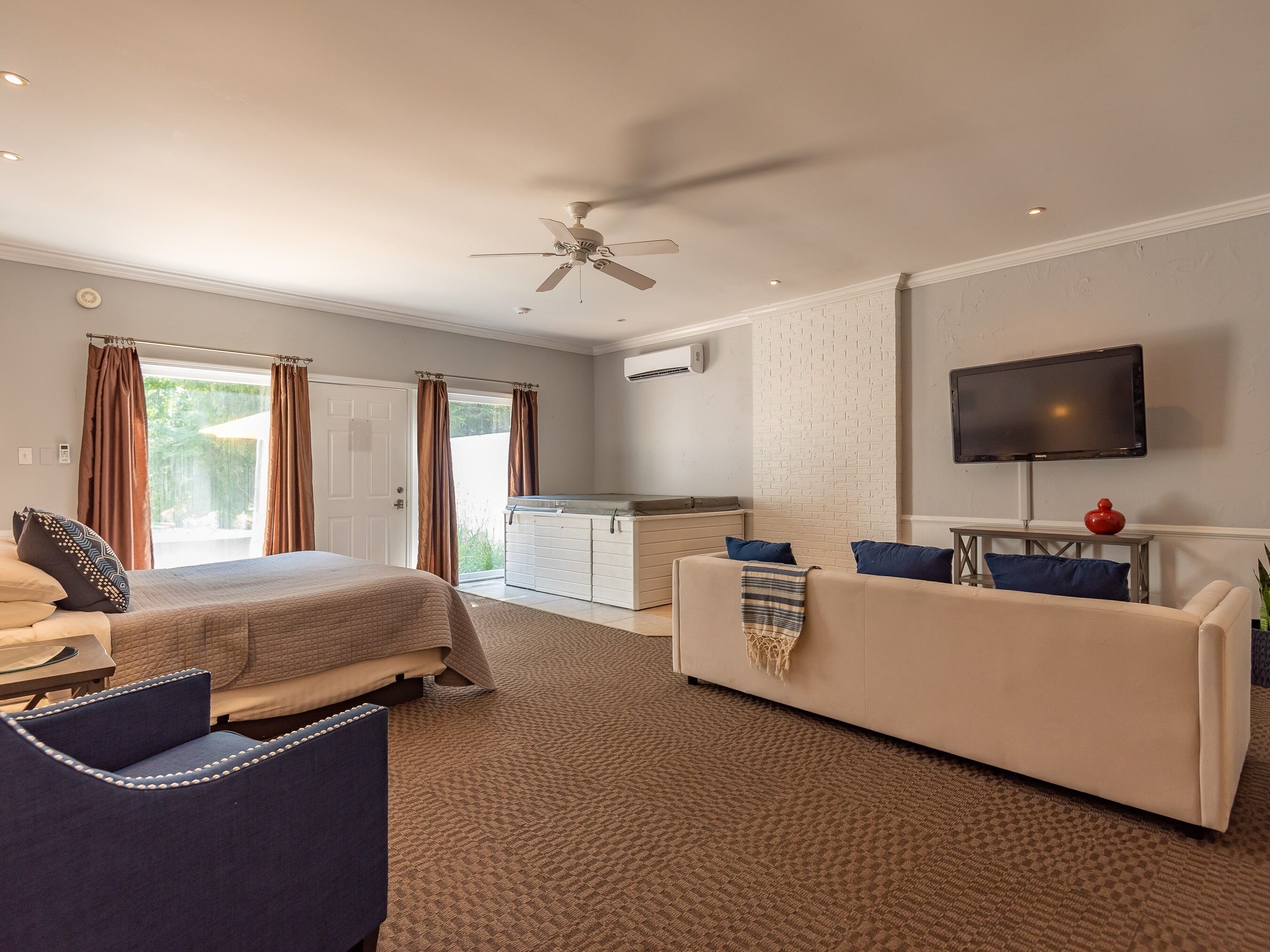 ロマンティック スイート 専用バスルーム (11)