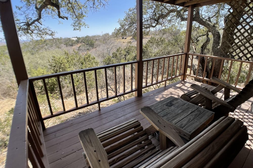 Walnut Canyon Cabins