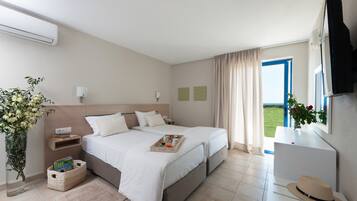 2 bedrooms, premium bedding, memory-foam beds, in-room safe