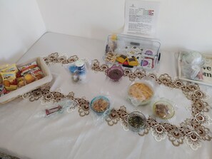 Breakfast buffet - Affittacamere Domus Nikolai (Bari)