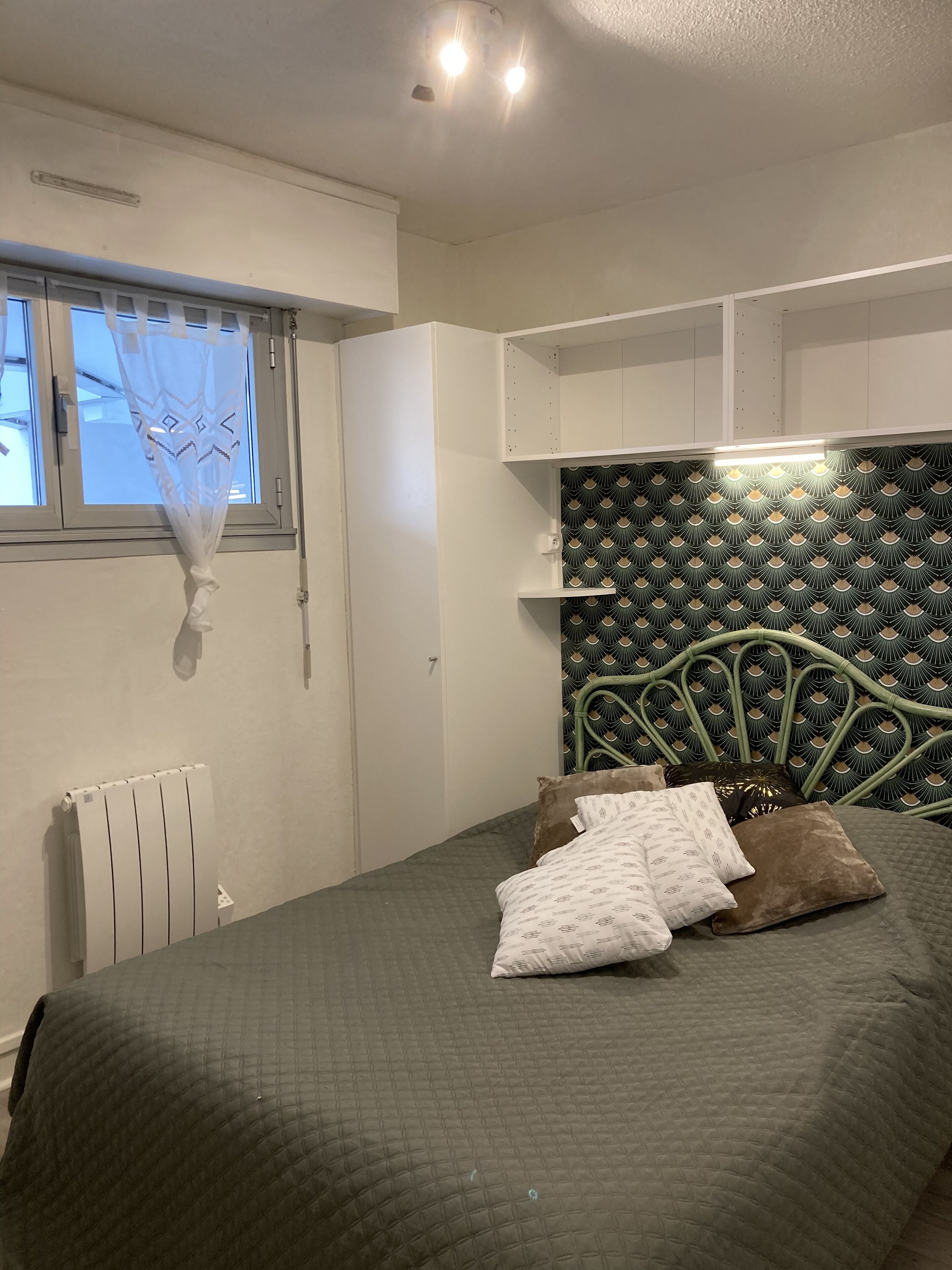 1 slaapkamer, een strijkplank/strijkijzer, gratis wifi