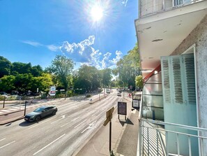 Balcony - Renovated T2 near beach and center, parking, pets, Wi-Fi (Annecy)