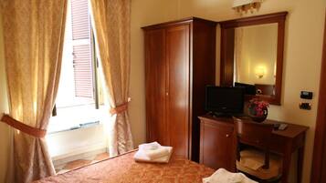 Schreibtisch, kostenloses WLAN, BettwÀsche