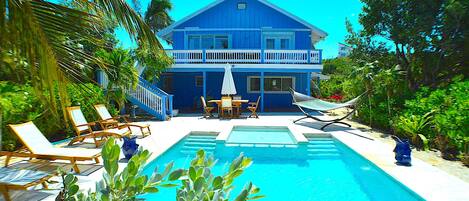 Alberca al aire libre