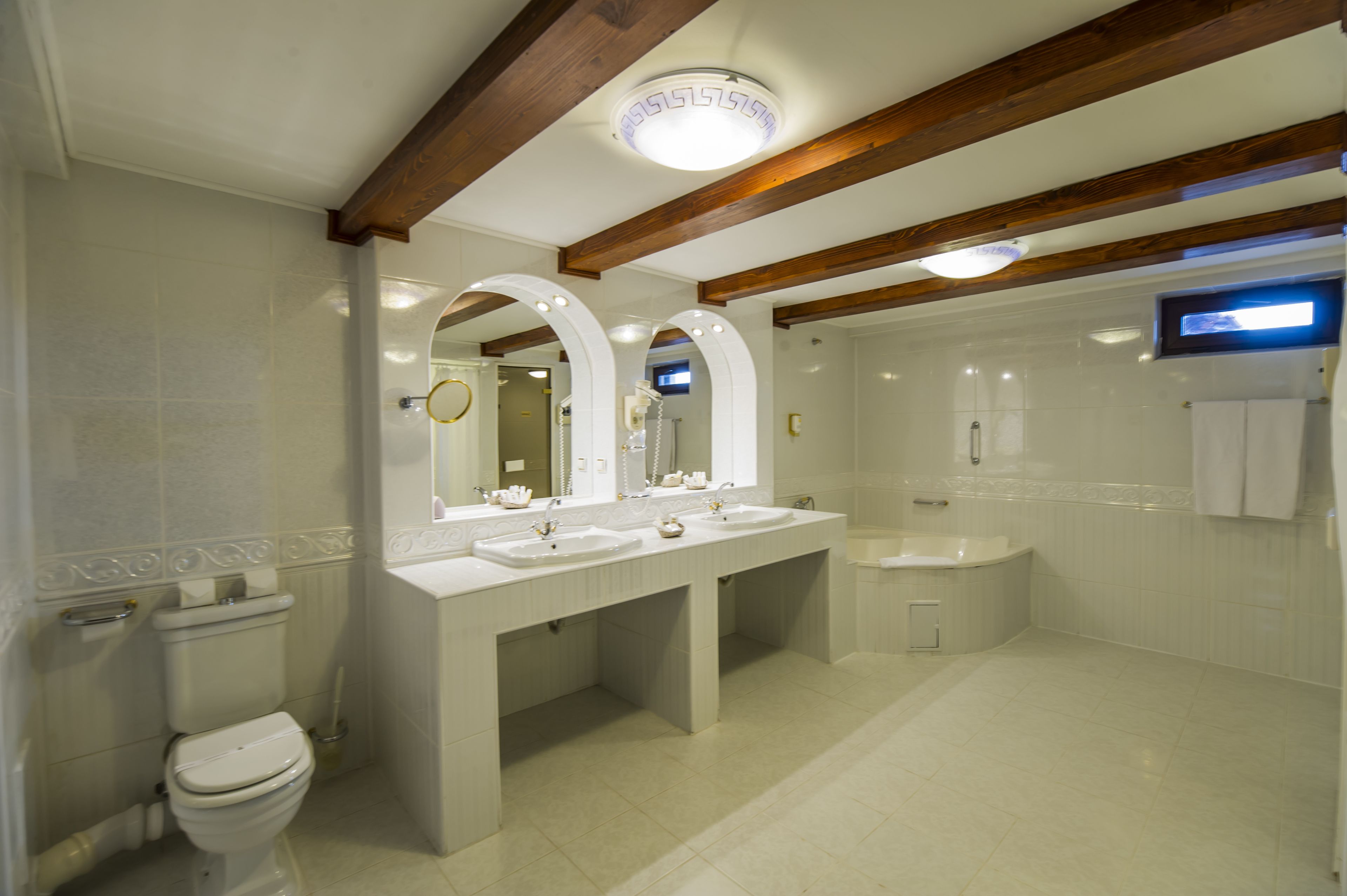 Foto - Hotel Aurelius Imparatul Romanilor