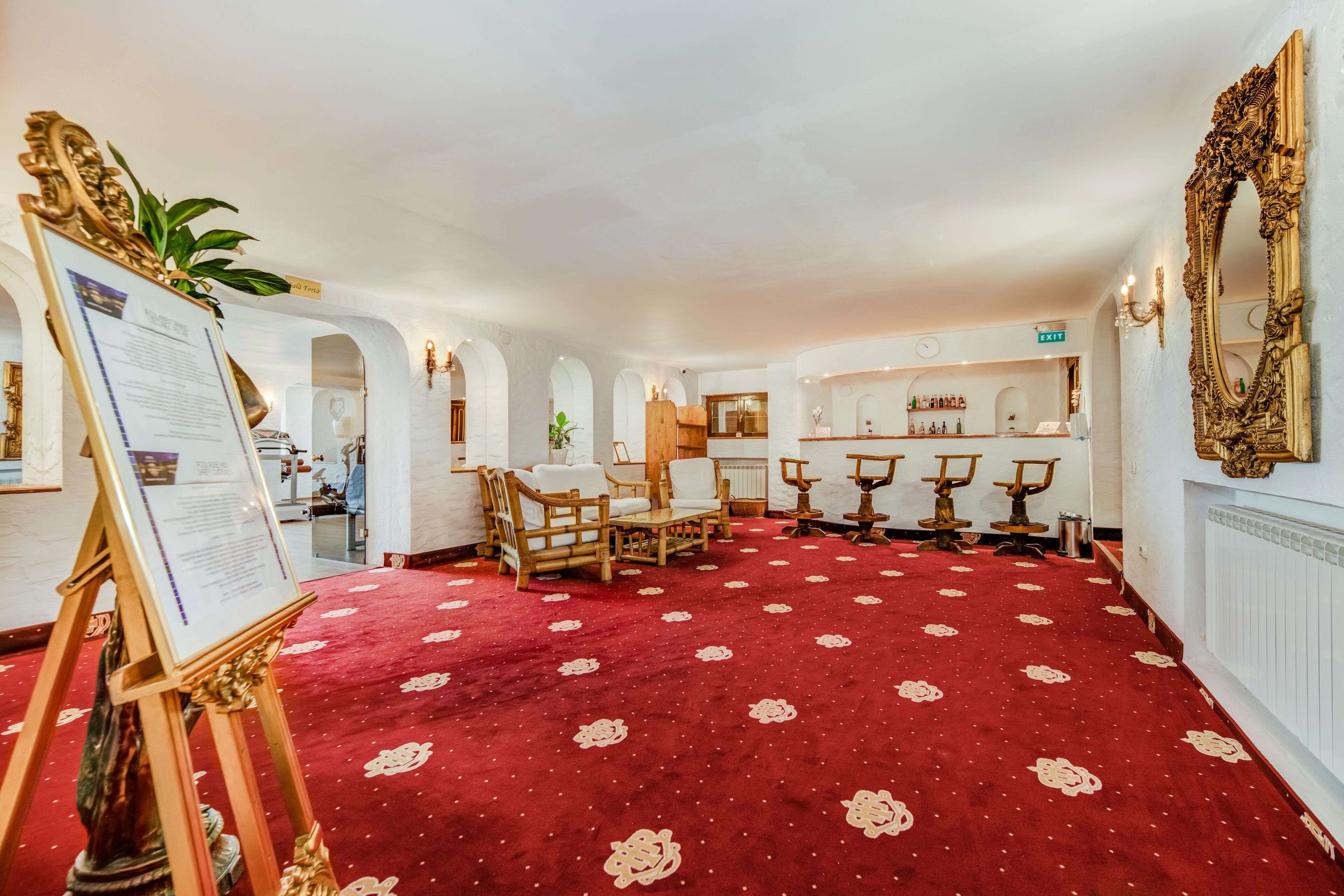 sauna, hot tub, steam room, massages