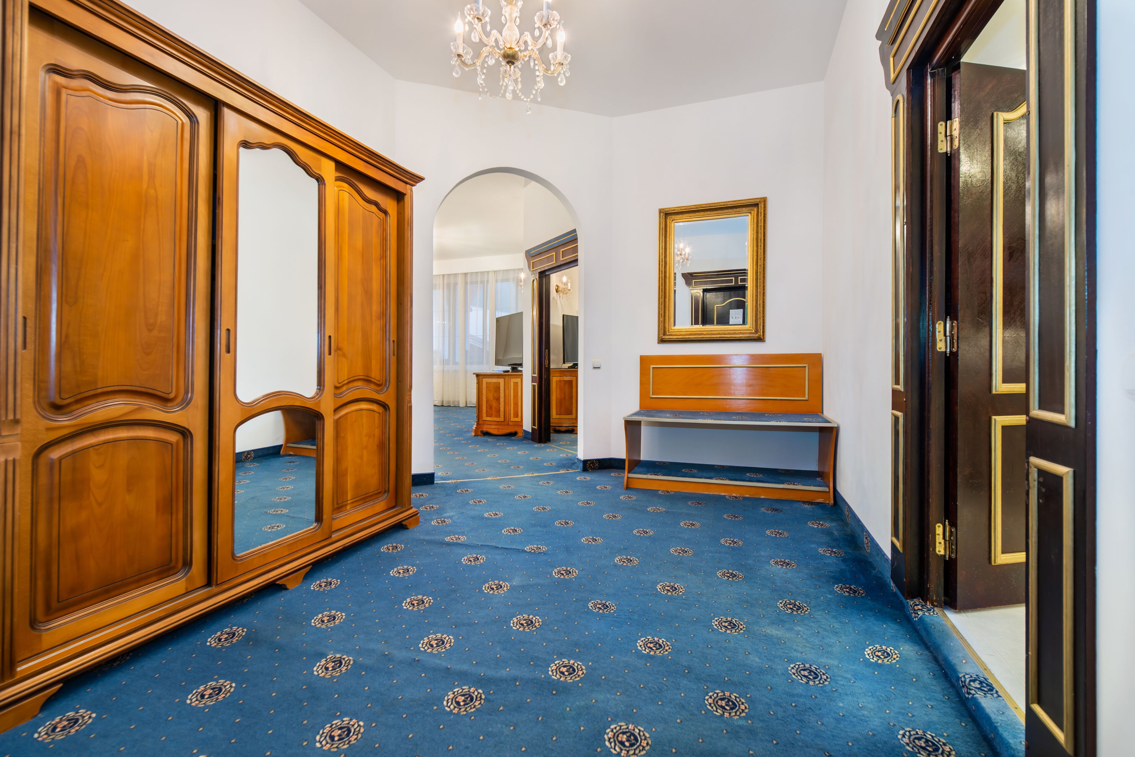 premier apartment, 2 bedrooms, balcony | 1 bedroom, minibar, in-room safe, desk