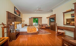 مستلزمات مجانية للعناية الشخصية، مجففات شعر، برانس (أردية) حمّام