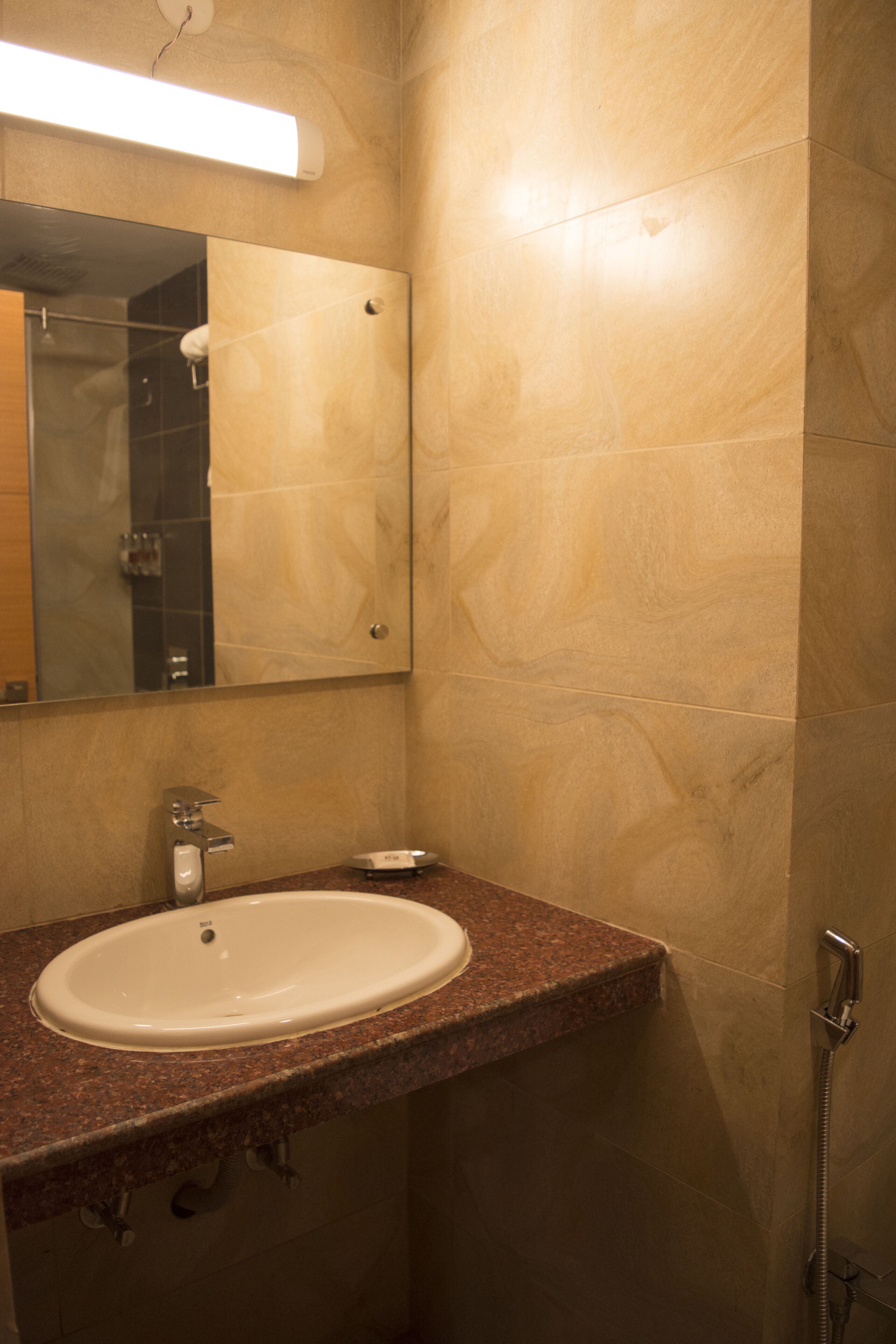 club room | bathroom | shower, free toiletries, towels