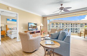 TV, DVD player, stereo - Maui Resort Rentals: Honua Kai - 4 Total Bedrooms, 5th floor Ocean AND West Maui Mountain Views (Lahaina)