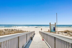 On the beach - Spanish Key 308 | Gorgeous 3 bedroom, direct beach front! (Pensacola)