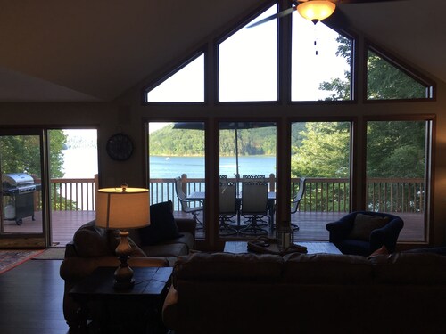 Lakefront Home in Deerfield Resort with Stunning Norris Lake Views 