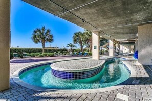 Outdoor pool - BEAUTIFUL BEACHFRONT Condo- Quiet- Pool, Hot Tub, Lazy River, Easy Beach Access (North Myrtle Beach)