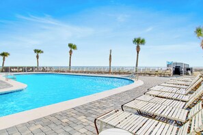 Piscine couverte, piscine chauffée