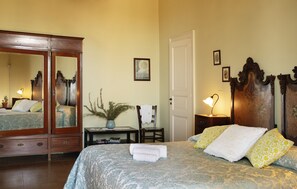 Suite, Terrace (Sea and Etna view)