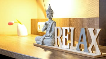 Basic Double Room, 1 Bedroom | In-room safe, desk, iron/ironing board, free WiFi