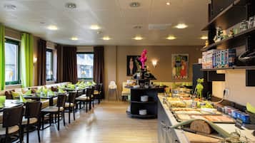 Daily buffet breakfast (EUR 14 per person)