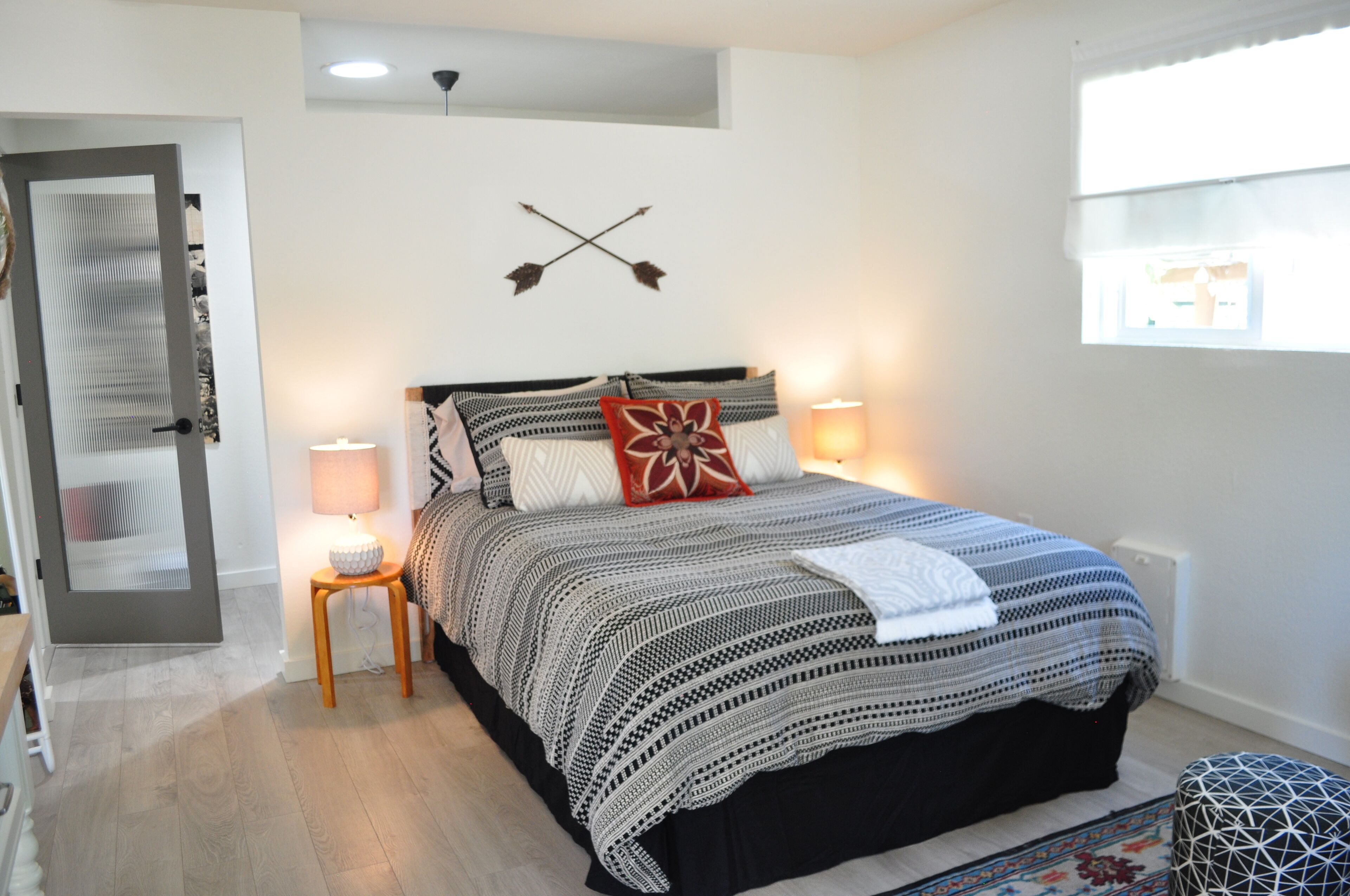 Iron/ironing board, free WiFi, bed sheets, wheelchair access