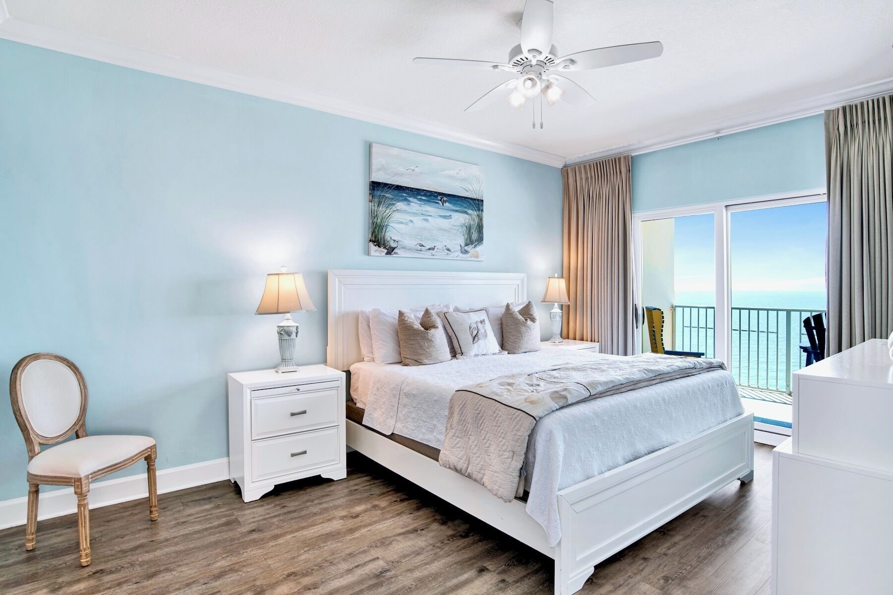 3 habitaciones, tabla de planchar con plancha y wifi gratis 