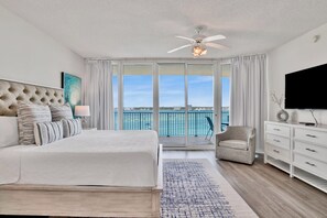 4 chambres, fer et planche à repasser, accès au Wi-Fi (inclus)