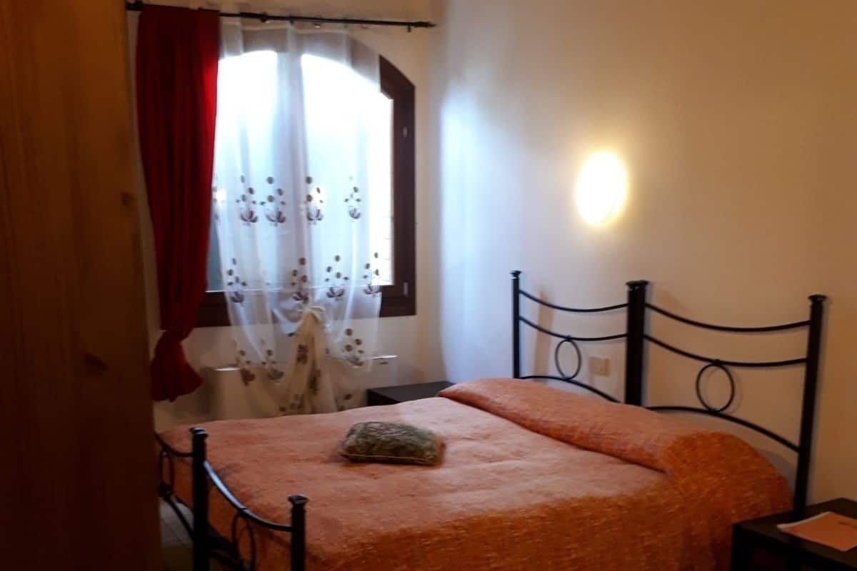 Family Room, Ensuite | Desk, free WiFi, bed sheets