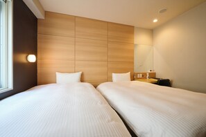 Habitación con 2 camas individuales, no fumadores | Escritorio, wifi gratis, ropa de cama