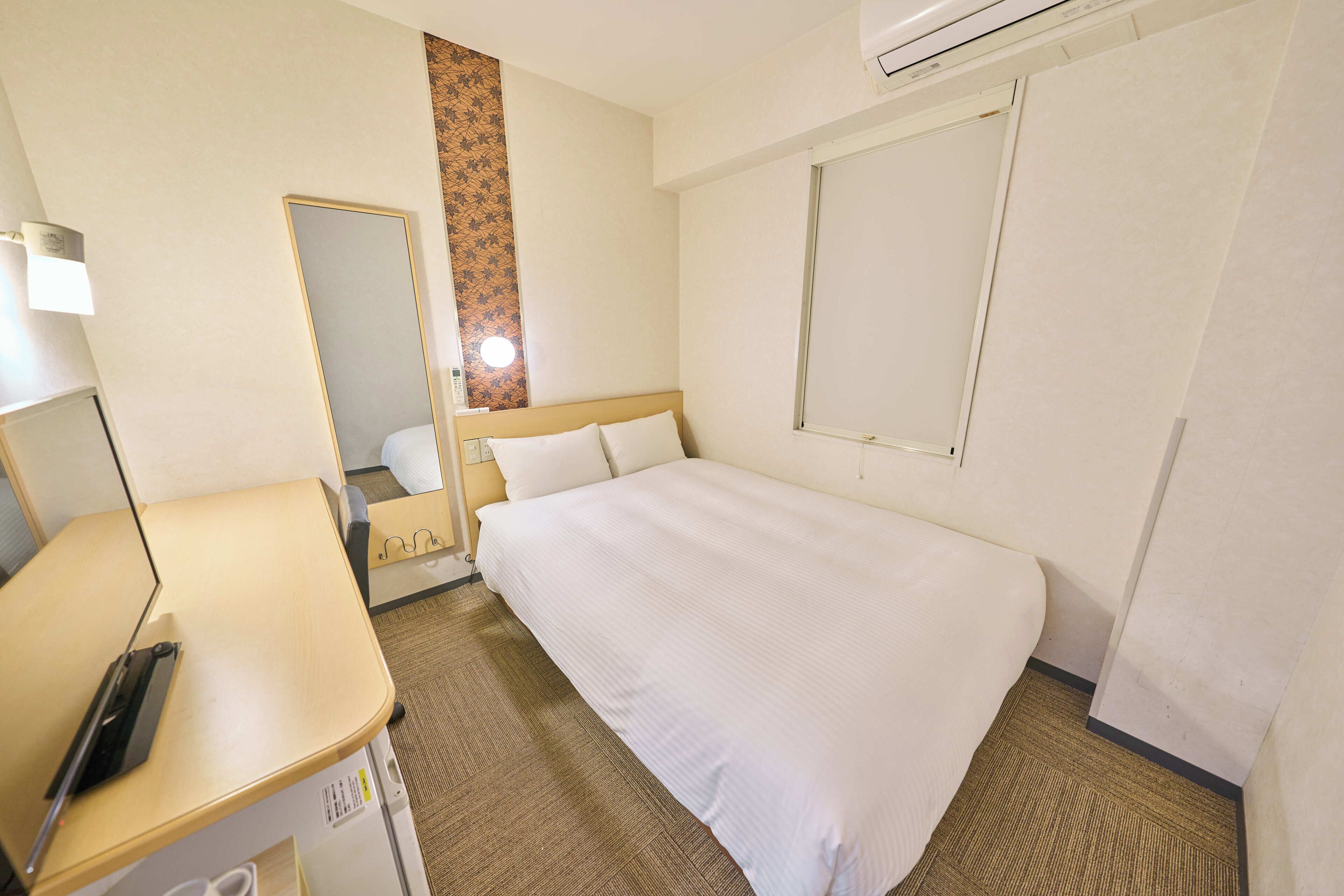 ห้องดับเบิล, ปลอดบุหรี่ | โต๊ะทำงาน, Wi-Fi ฟรี, ผ้าปูที่นอน