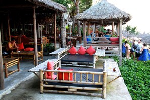 Property grounds - Milk Fruit Homestay (Da Nang)