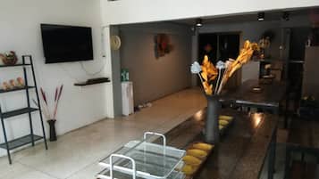 Ruang duduk lobi