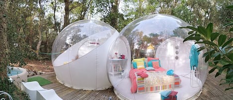 Tenda de campanya, amb bany privat (Bulles) | Vista des de l'allotjament