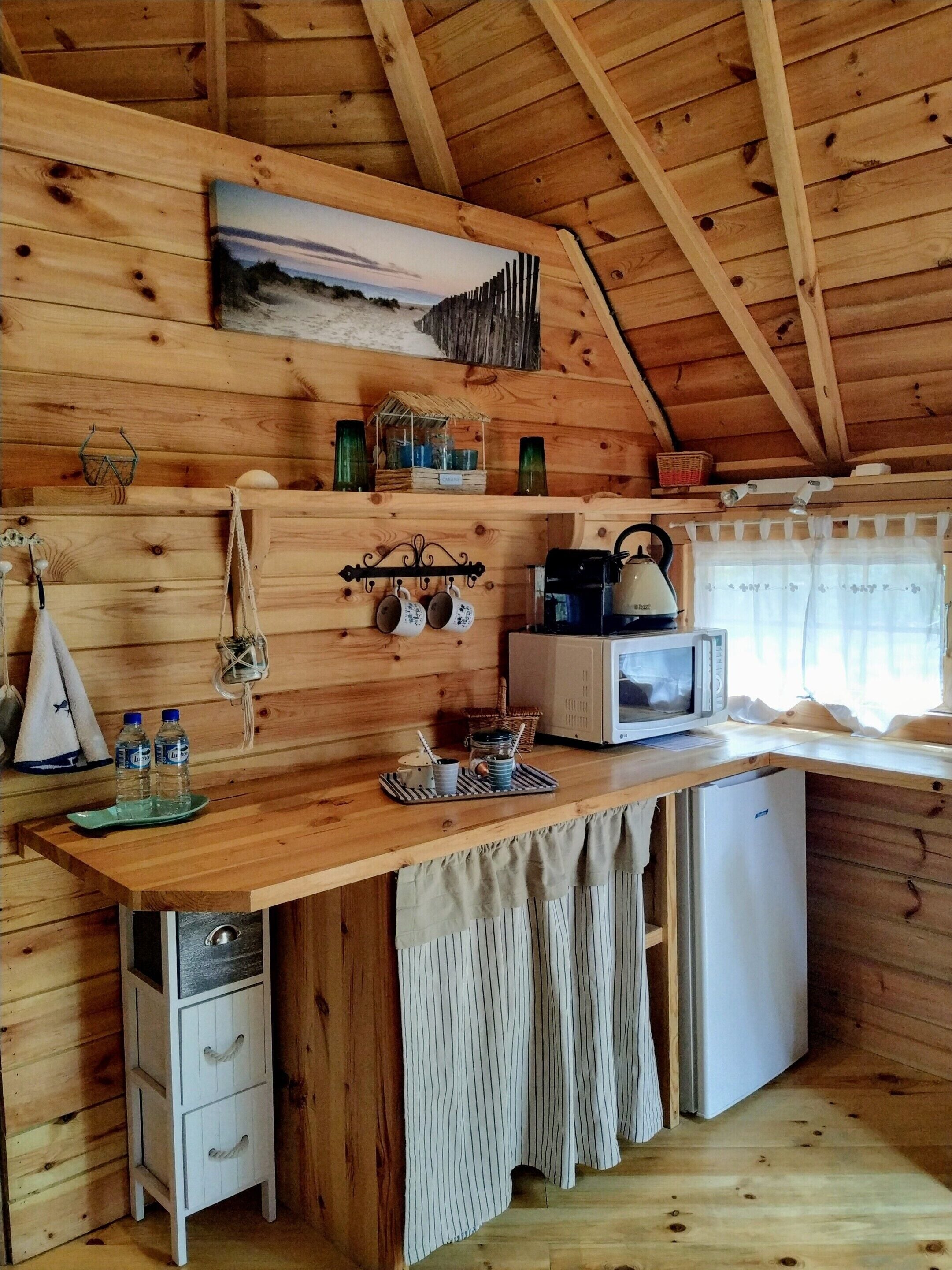 Traditional Cabin, Ensuite (Kota)