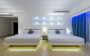 Deluxe Penthouse, 6 Bedrooms, Private Pool | 6 bedrooms, Frette Italian sheets, premium bedding, down comforters - Dubai huge terrace Penthouse with pool (Dubai)