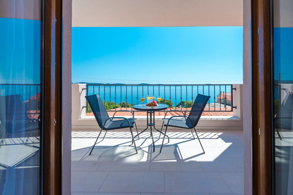 Appartamento Comfort, 1 camera da letto, balcone, vista mare | Balcone