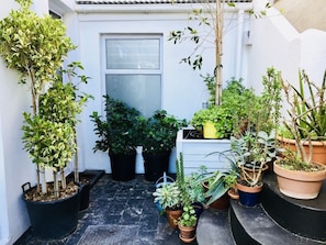 Luxury apartment in historic Bo-Kaap | Terrace/patio