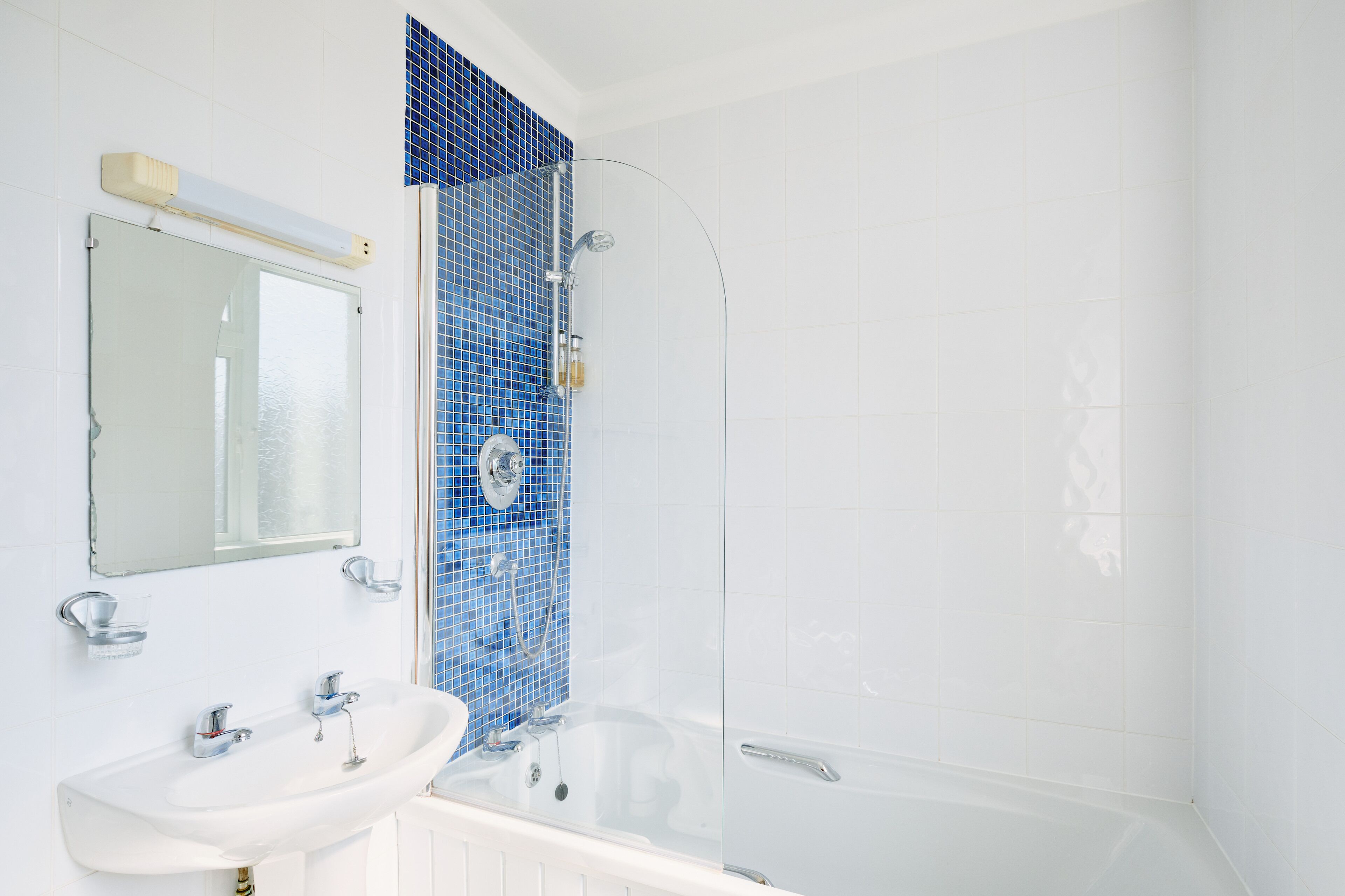 Photo - The Kilbirnie Hotel