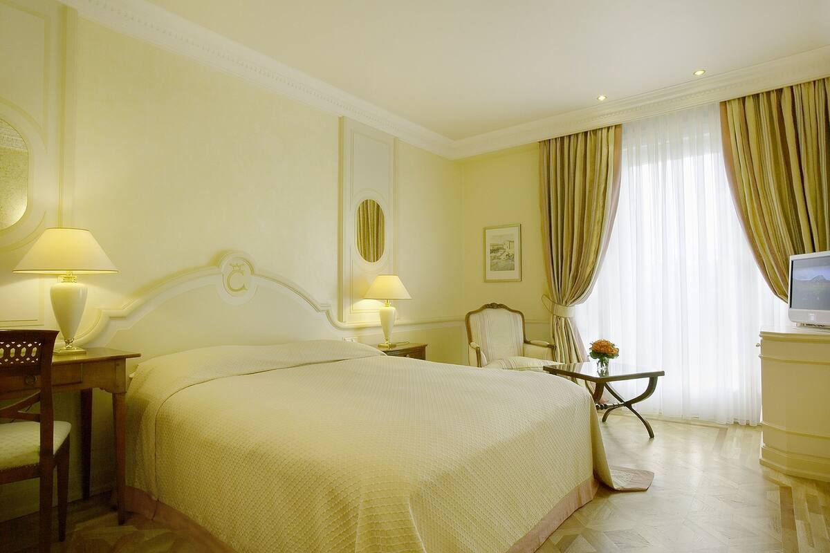 Deluxe Single Room
