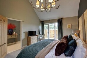 双人房或双床房, 无障碍, 一层 (The Warren) | 熨斗/熨板、床单