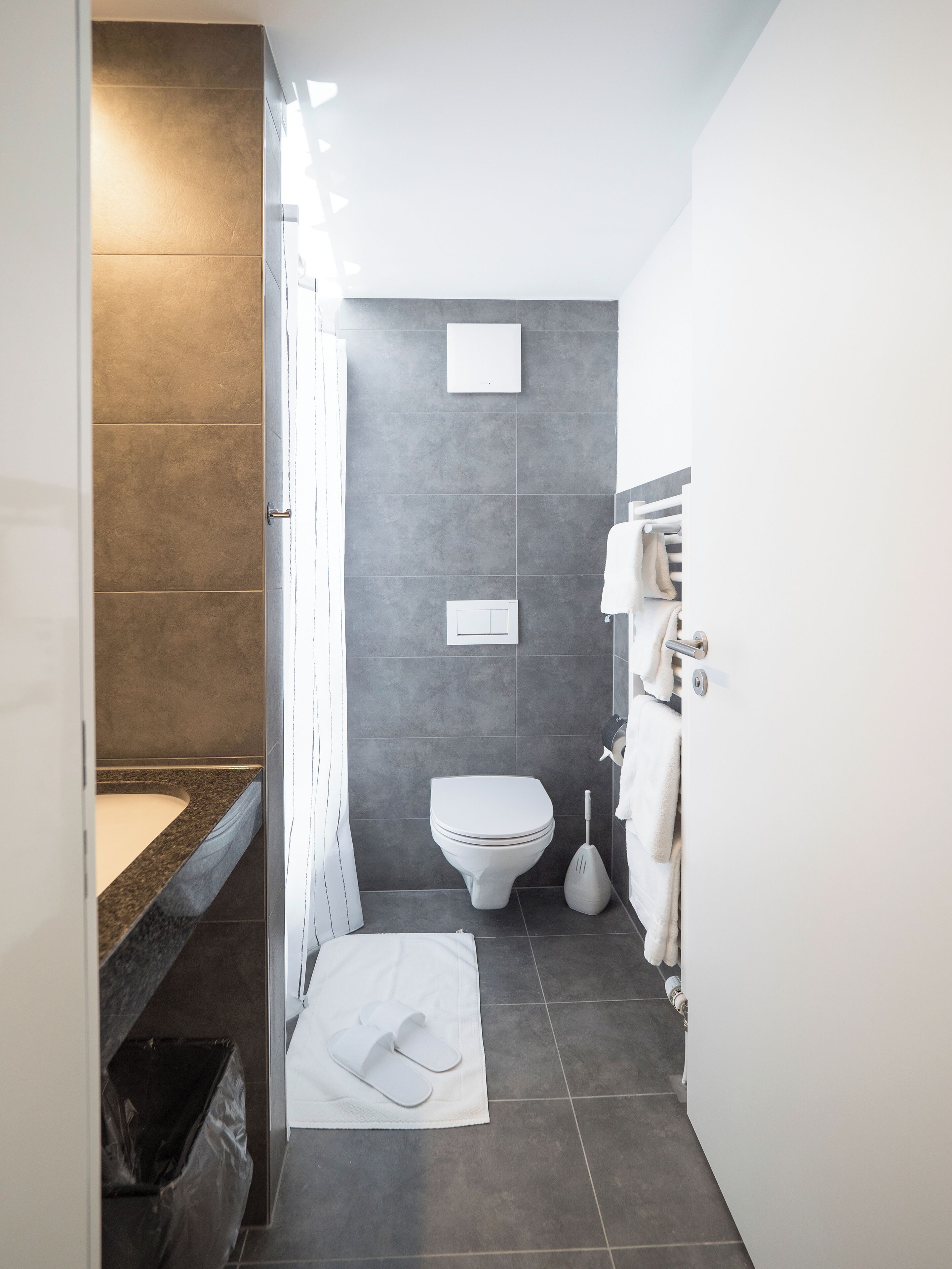 Doppelzimmer Küche | Badezimmer | Dusche, kostenlose Toilettenartikel, Haartrockner, Handtücher