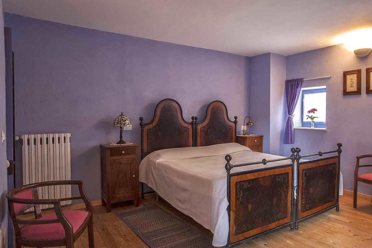 Romantic Double Room | Premium bedding, free cribs/infant beds, rollaway beds, free WiFi