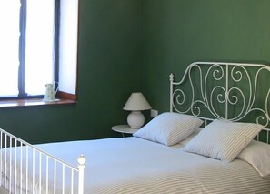 Triple Room | Premium bedding, free cribs/infant beds, rollaway beds, free WiFi